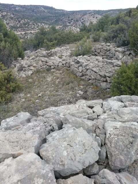 Las trincheras de La Moracha en Casas de Garcimolina